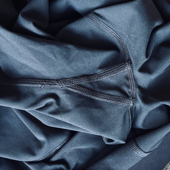 Spanx Every Wear Asymmetrical Reflective 7/8 Leggings Sz XL Black - Picture 15 of 16